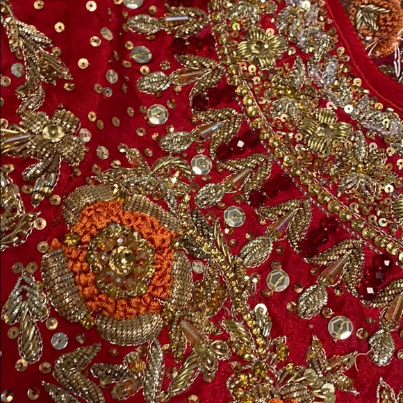 Shaadi Pakistani wedding Red dress - Picture 4 of 9